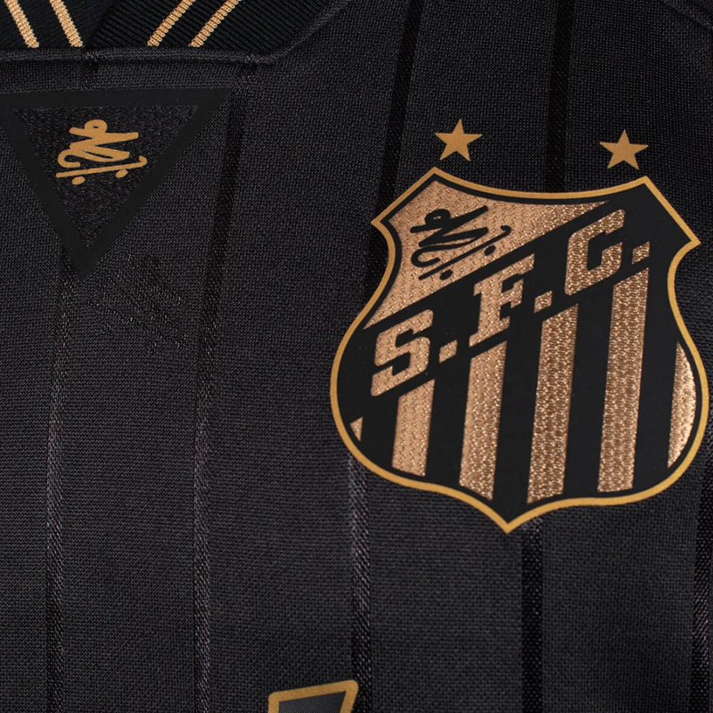 Camisa Santos X Charlie Brown Jr 24/25 Torcedor Masculino - Preto e Dourado
