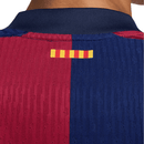 Camisa Barcelona Jogador Home 2024/25 - Azul e Vermelha
