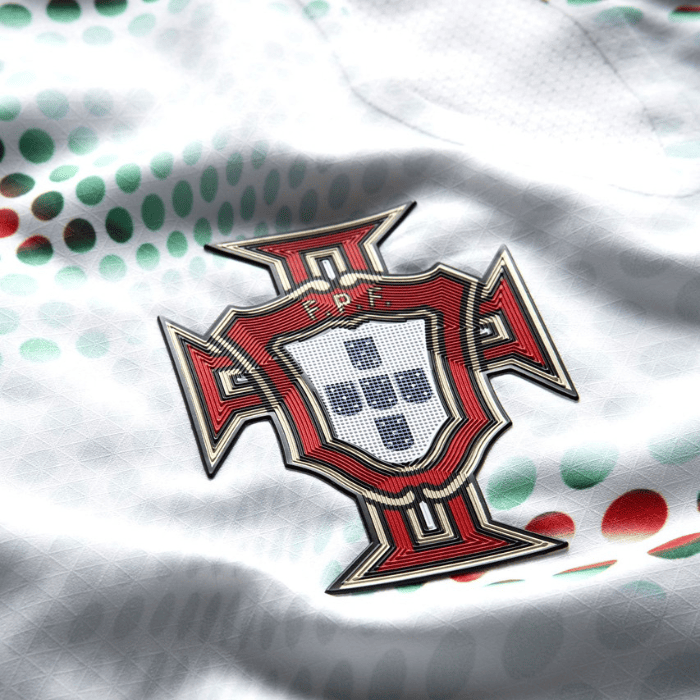 Camisa Portugal Away Versão Jogador 2025/26 - Branca